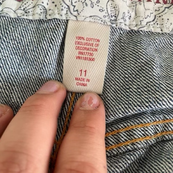 Mossimo Supply Co. - Picture 12 of 12